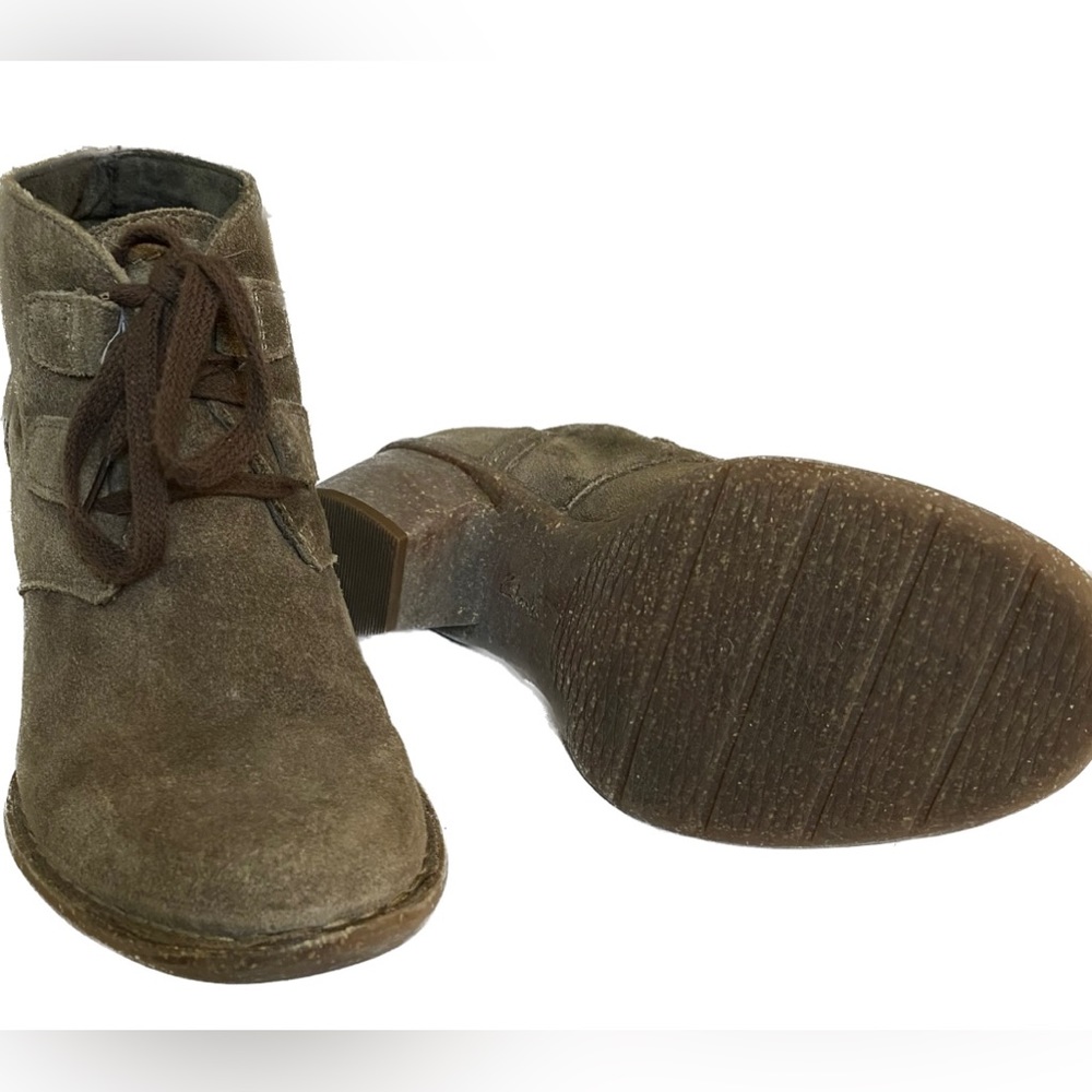 Clark's BRN Artisan Booties, 6.5 Summer Sale